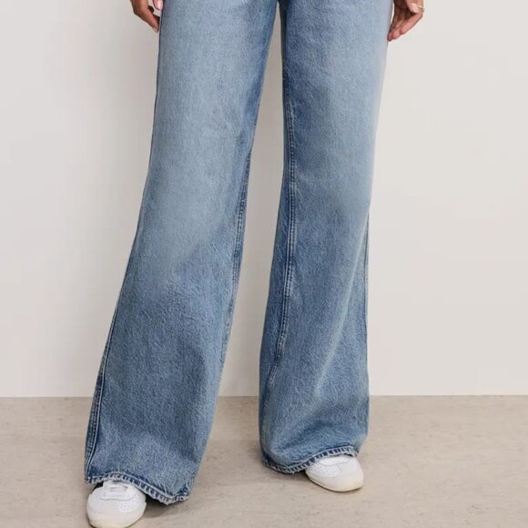 Good American Good Skate Wide Leg Jeans in Indigo - Picture 5 of 8